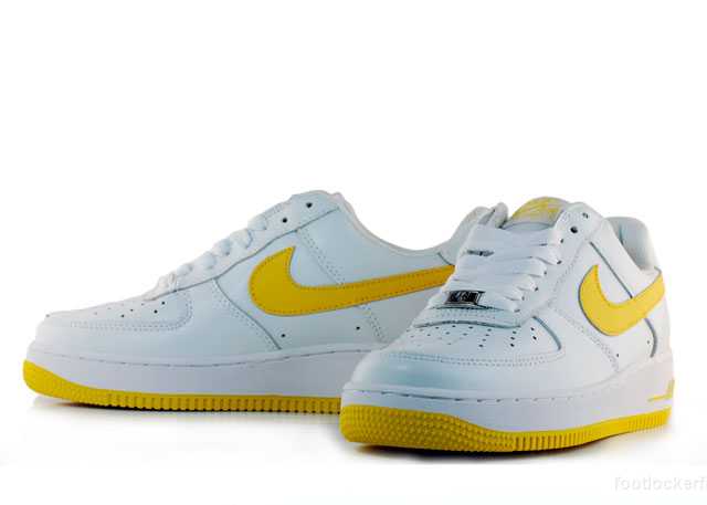 nike air force two acheter pascher foamposite air force 1 us8.5,eur42,uk7.5 enligne